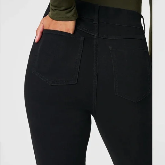 SPANX Black Skinny Jeans. - Picture 2 of 13
